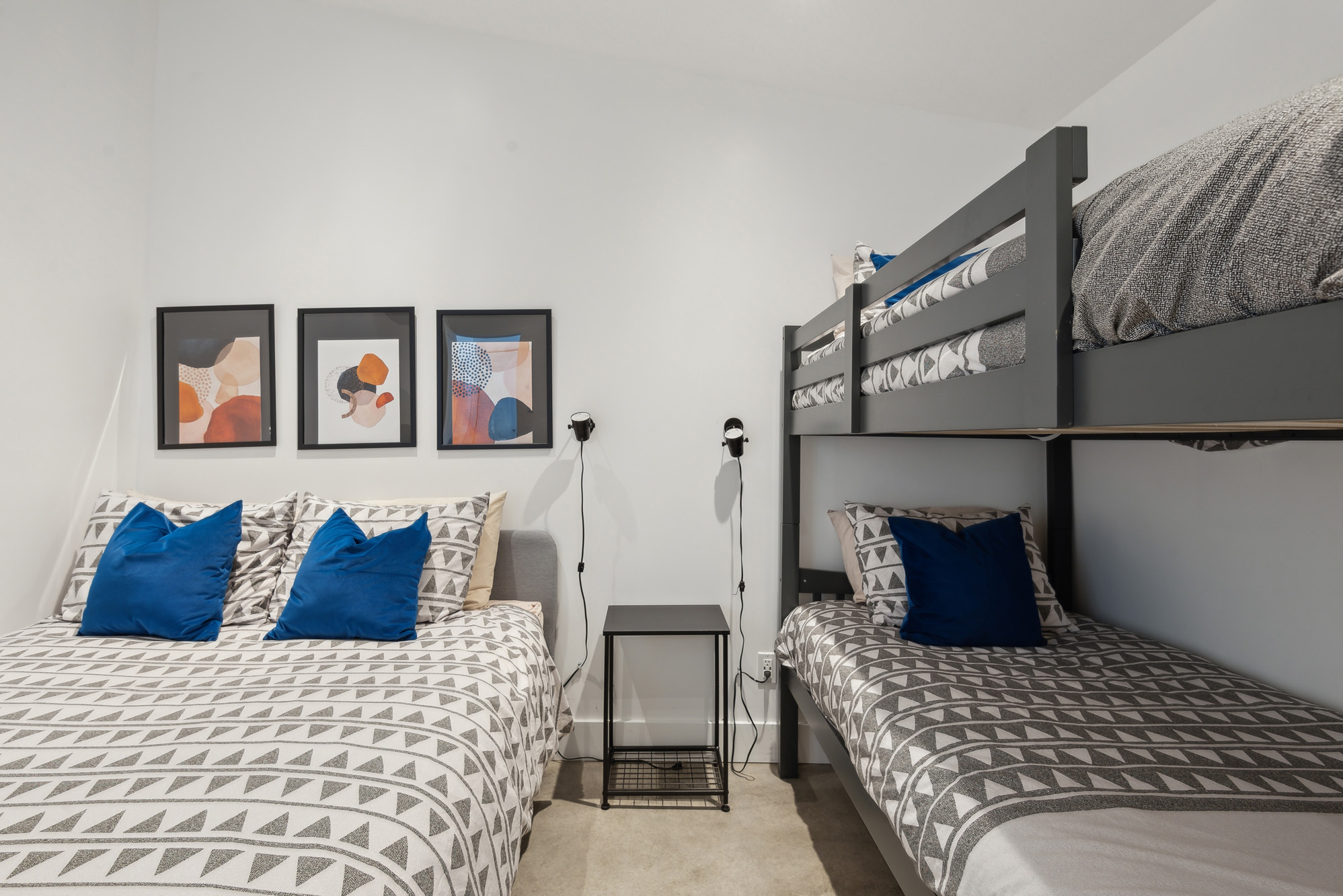 Bedroom 3 - queen bed, bunk bed